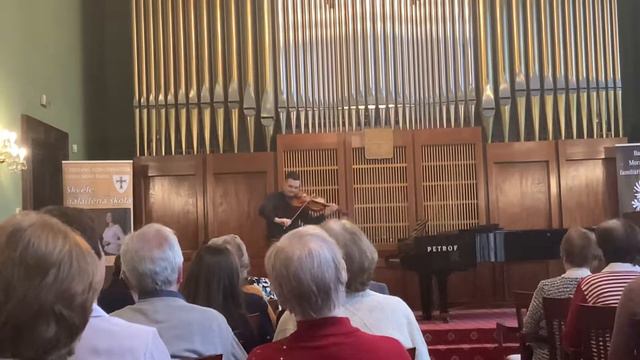 Marek Šumník plays E. Ysaÿe - Sonate No. 3 (Ballade), transcription for viola solo LIVE смотреть онлайн