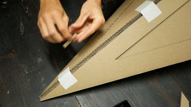 Как сделать шлем Пирамидоголового из картона (1 часть)