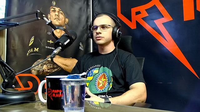 PAPO DE RAIADO - CEL Luciano Souza e SD Maicon смотреть онлайн