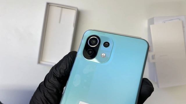 Xiaomi Mi 11 Lite 5G Unboxing смотреть онлайн