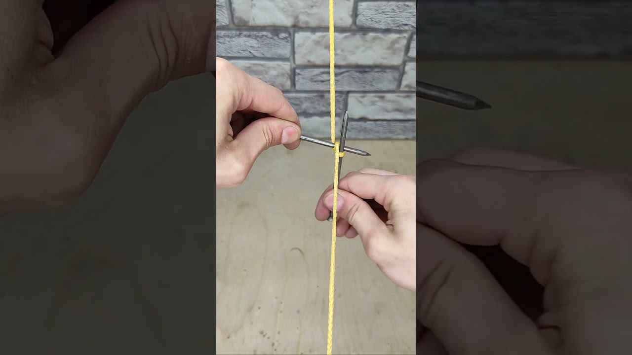 Обязательно запомни эту хитрость! Как можно легко натянуть веревку? #shorts смотреть онлайн