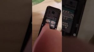 Открываю Заднию Крышку Старого Телефона Nokia