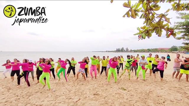PA LA CALLE | ZIN 95 | LATIN DANCE | ZUMBA ZIN DIAN FITRI смотреть онлайн