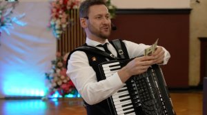 На Юбилее  - Поющий Баянист Аккордеонист на праздник и юбилей в Москве и МО Иван Каралькевич