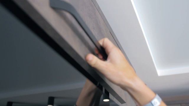 Огляд кухні від компанії "Сфера Меблі" смотреть онлайн