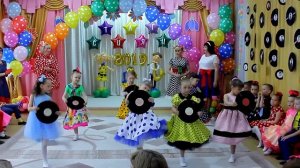 Выпускной праздник в детском саду «СТИЛЯГИ»