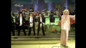 RAFFAELLA CARRA │Fiesta (HD)
