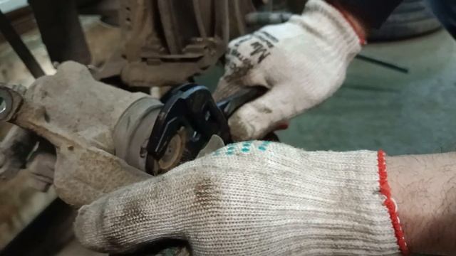 Обслуживание суппорта! Опель Мокка. смотреть онлайн