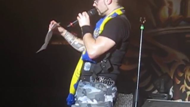 Santa Claus visits Sabaton смотреть онлайн