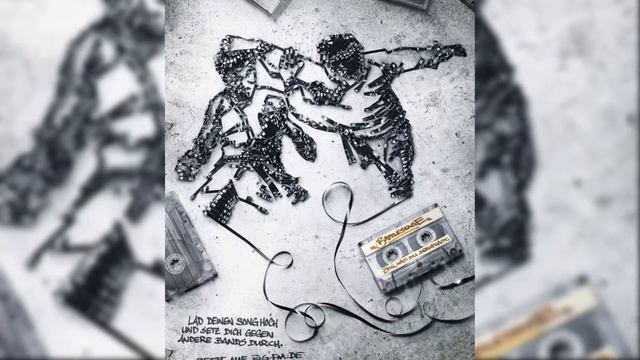 Cassette TAPE INSTALLATION as an unusual form of modern art смотреть онлайн