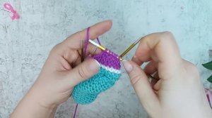 Пинетки кеды спицами. Простая в исполнении модель. Мастер класс.