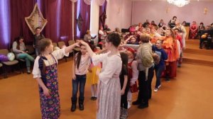 игра "Ручеёк"