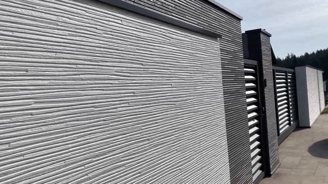 Финиш отделки забора панелями NICHIHA