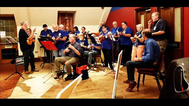 Weston ukulele players Weston-Super-Mare смотреть онлайн