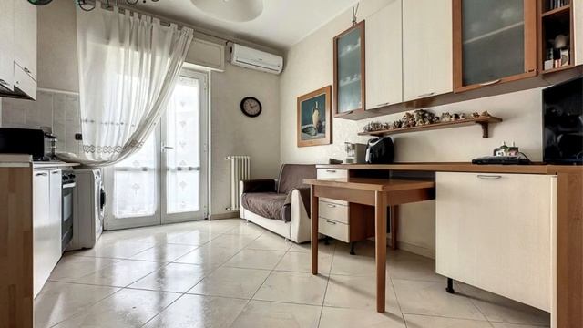 Vivere comodamente a Rione Paradiso, Molfetta! смотреть онлайн