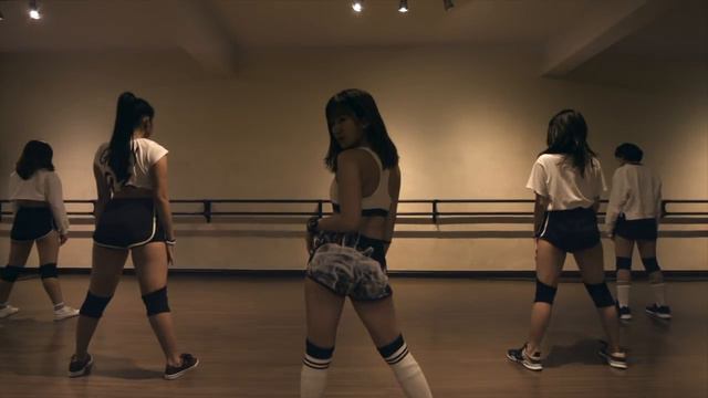 Iggy Azalea - Kream | (Twerk) Pauline Choreography смотреть онлайн