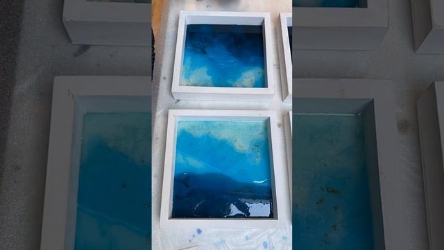 Epoxy resin. Как нарисовать море легко. Эпоксидная смола. Мастер класс по рисованию смолой смотреть онлайн
