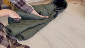 Как очень компактно сложить верхнюю одежду для хранения