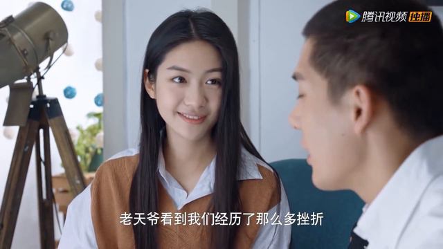 灰姑娘媽媽終於同意灰姑娘嫁給帥老闆，灰姑娘穿上婚紗的那一刻，帥老闆瞬間被迷暈了【 百岁之好，一言为定 Forever Love28-3】 смотреть онлайн