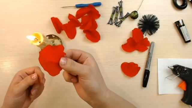 Мак из ткани. Мастер класс цветы из ткани. Видео 6 смотреть онлайн