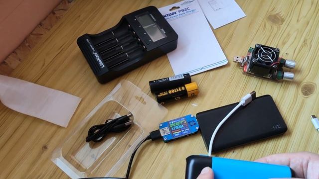 Обзор XTAR PB2C зарядка-кейс-павербанк под 18650 смотреть онлайн