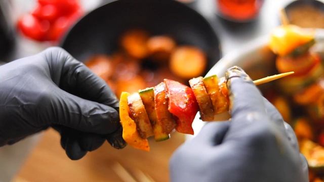 ОВОЩНОЙ ШАШЛЫК с ароматным веган маринадом?Легко приготовить в духовке для друзей?? смотреть онлайн