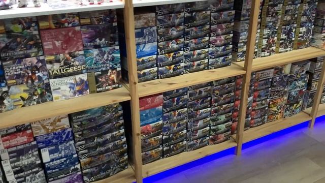 The Paradise For Builders!!! RhyPla Hobbies Shop Tour & XMAS GIVEAWAY 2/3 смотреть онлайн