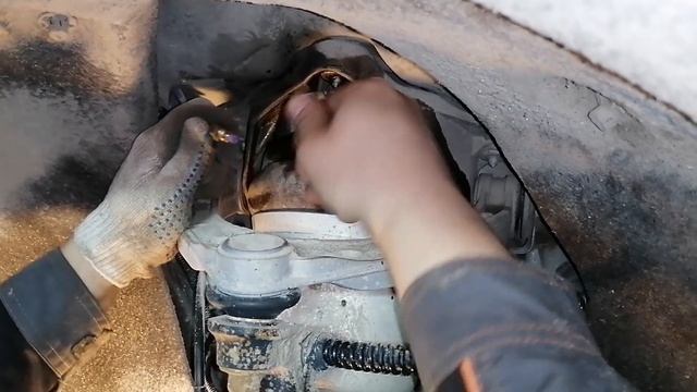 VW Touareg Ремонт пневмоподвески, Как заменить клапна на пневмостойках смотреть онлайн