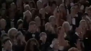 Зрители хлопают по лицу | Шаблон для мемов (3)