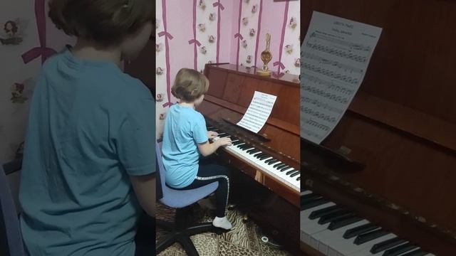 Домашние задание .(Танец дикарей). смотреть онлайн