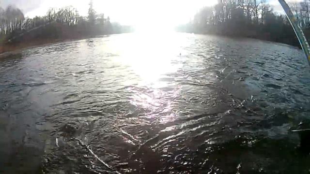 Осенняя рыбалка на хариуса на реке Тумнин. смотреть онлайн