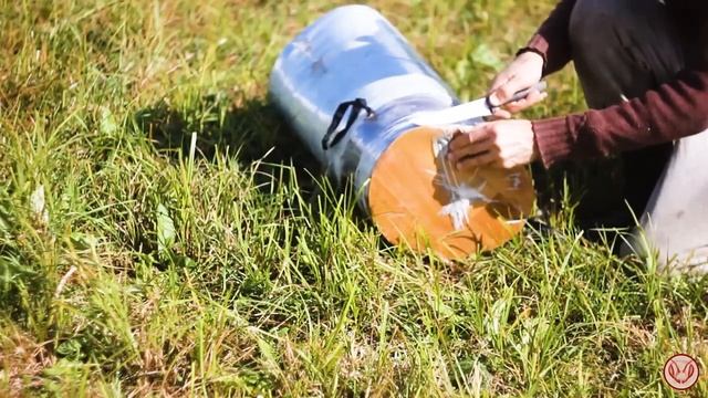 Сбор семян Мордовника шароголового. Ловушка на пчёл. Дно с вентиляцией не спасло от сырости смотреть онлайн