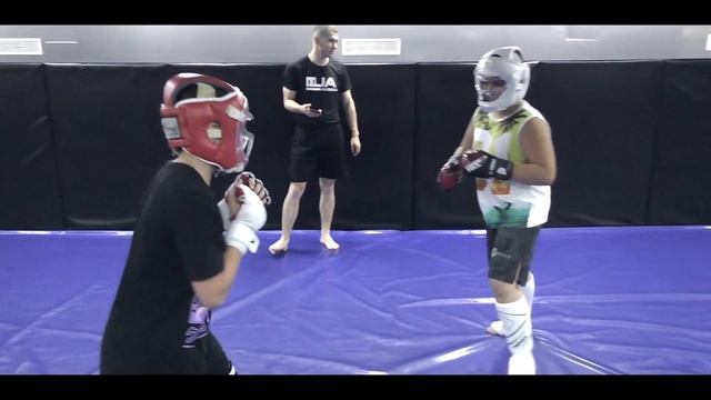 Спарринги в старшей группе Sparring смотреть онлайн