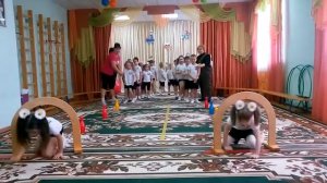 Эстафета в детском саду на празднике 23 февраля