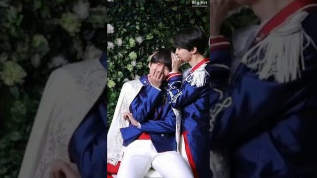 САМАЯ КРЕПКАЯ ДРУЖБА НА ВЕКА ТЭХЁН И ЧИМИН ?????? смотреть онлайн