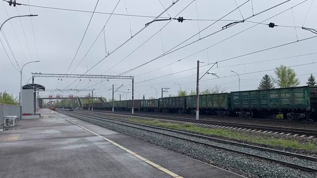 «Зелёный со Звездой» Электровозы ВЛ10У-039/029 резервом через О.П «Авдон» смотреть онлайн