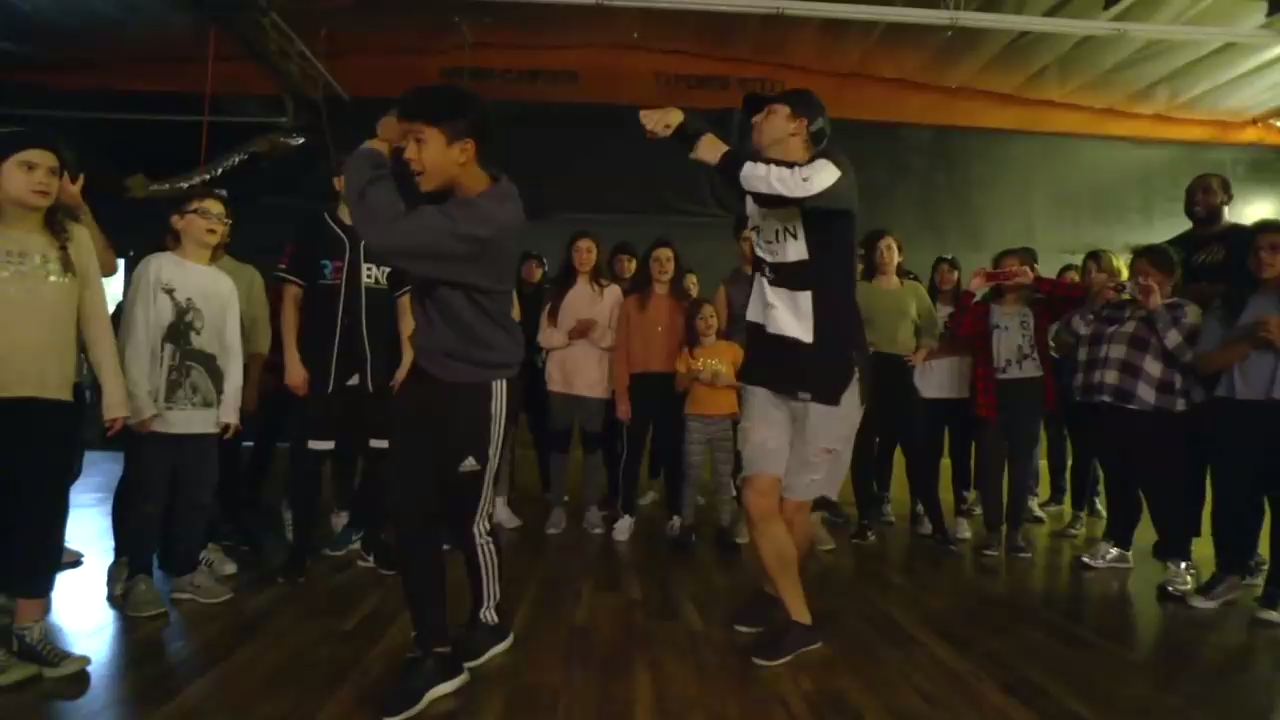 Matt Steffanina/ IT AIN'T ME - Kygo & Selena Gomez смотреть онлайн