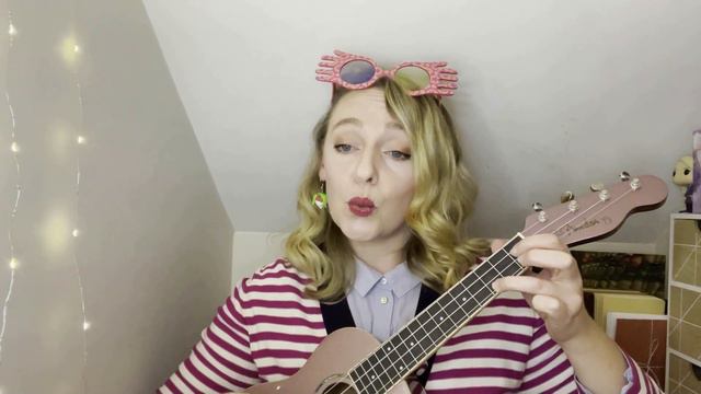 HARRY POTTER UKULELE | I Wrote a Luna Lovegood Inspired Song! смотреть онлайн
