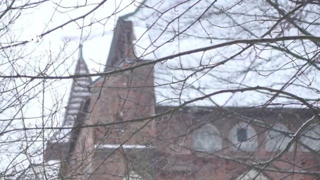 Снег идет. Кафедральный собор на острове Канта смотреть онлайн