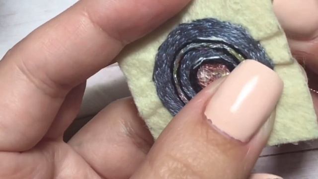 МК брошь Фотоаппарат. Часть 1