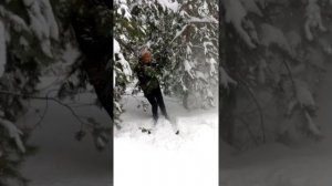 И вот я стою на краю снегопада..