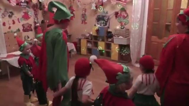 танец эльфов в ДС МАМАнтенок смотреть онлайн