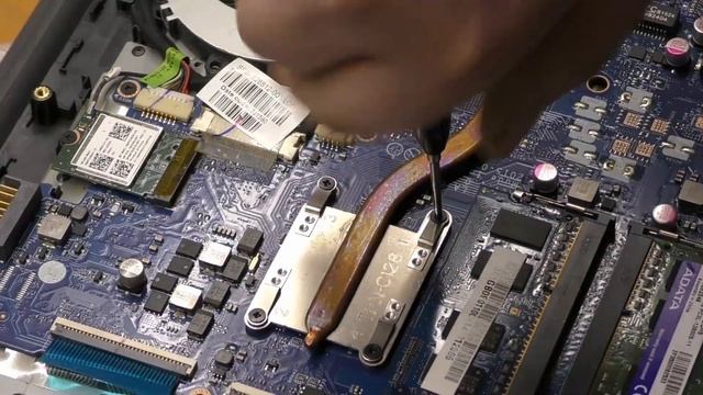 Ноутбук HP TPN-C126 / Попросили добавить оперативную память! смотреть онлайн