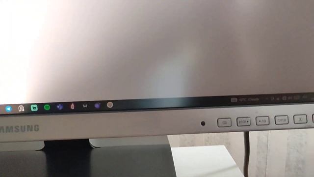 Монитор Samsung S27D850 смотреть онлайн