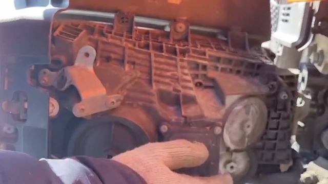 Замена фарной лампы Н7 на Скании 6 серии. #скания #фара #автосвет автосвет смотреть онлайн