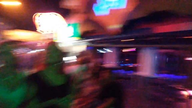 Клубы в Айя-Напе, тусня / Clubs in Ayia Napa, get-together смотреть онлайн