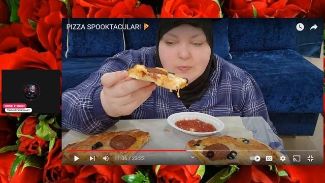 CHANTALS HALLOWEEN PIZZA REACT смотреть онлайн