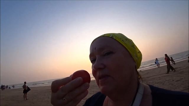 127. На одной волне с мужем, давай улетим? Осторожно в путешествии по Индии, украли всё. смотреть онлайн