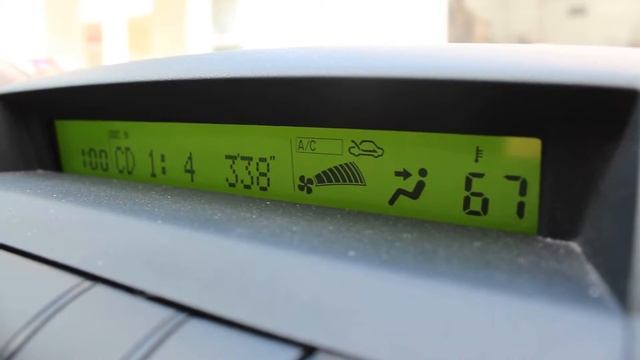 Replacing the Front Blower Motor's Resistor on a Mazda 5 Micro Va смотреть онлайн