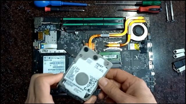 Desarme Notebook MSI MS-16JD